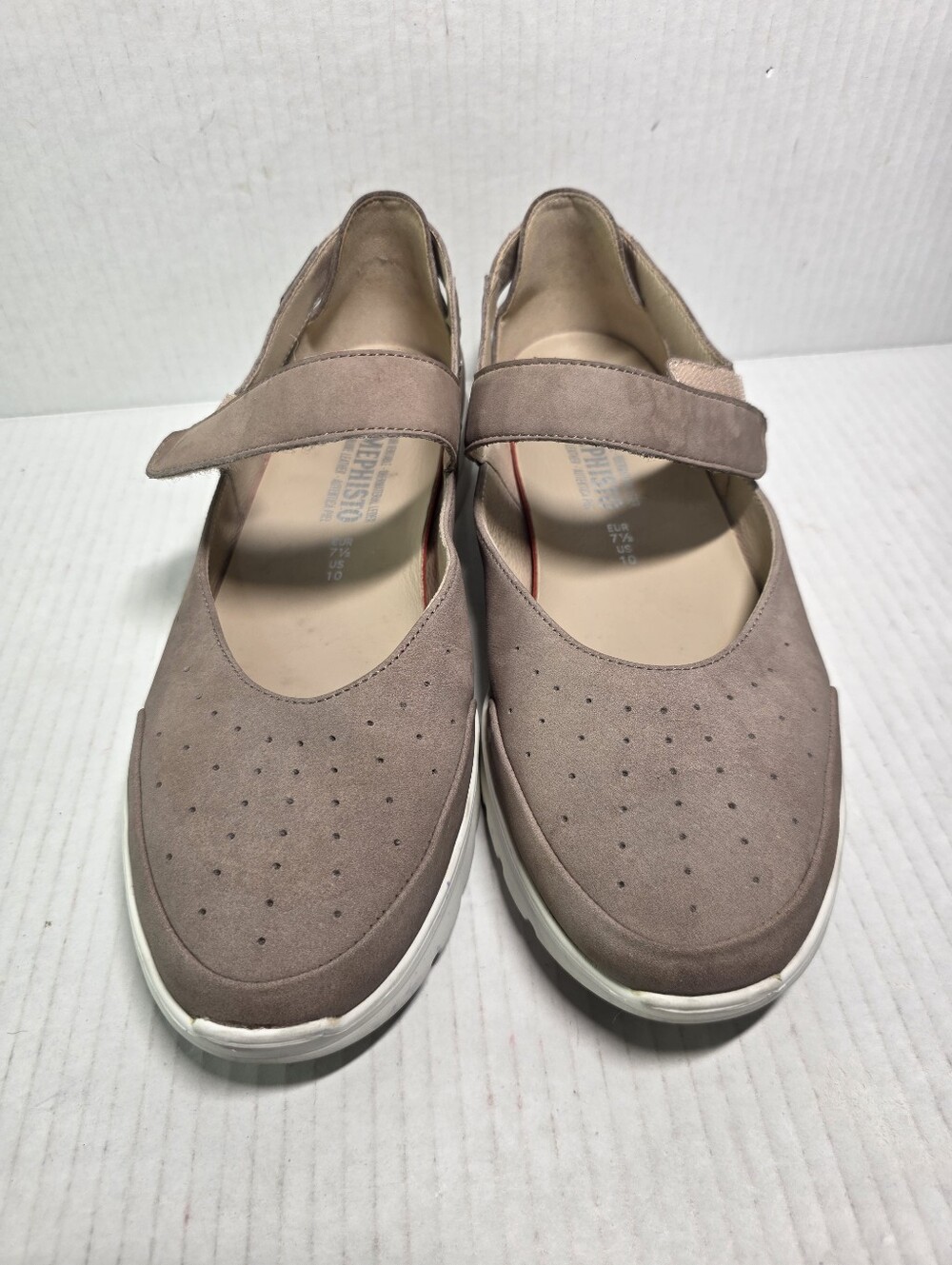 Mephisto Marsia Light Taupe Sneakers SIZE 10
